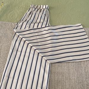 New washable pull on strips wide legs flowy light pants .